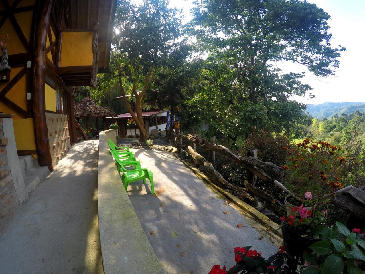 Ecorefugio Las Mirlas サレント エクステリア 写真